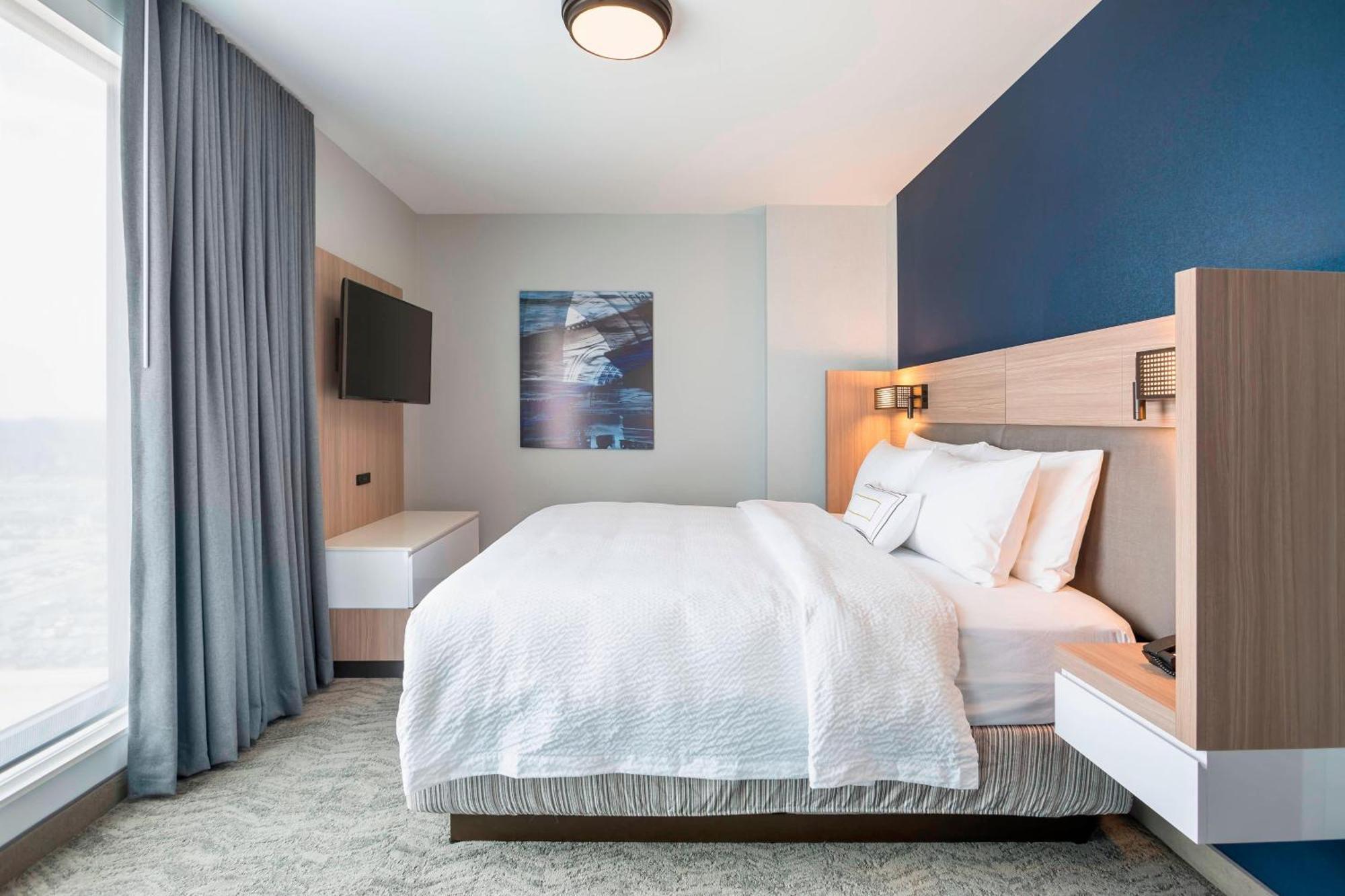 Springhill Hotel